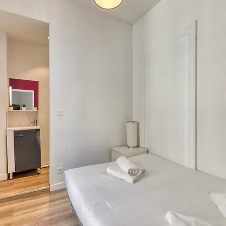 Apartment Le Red Touch Joli F2 Au Coeur De !