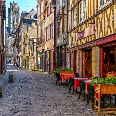 Le Red Touch Joli F2 Au Coeur De ! * Rouen